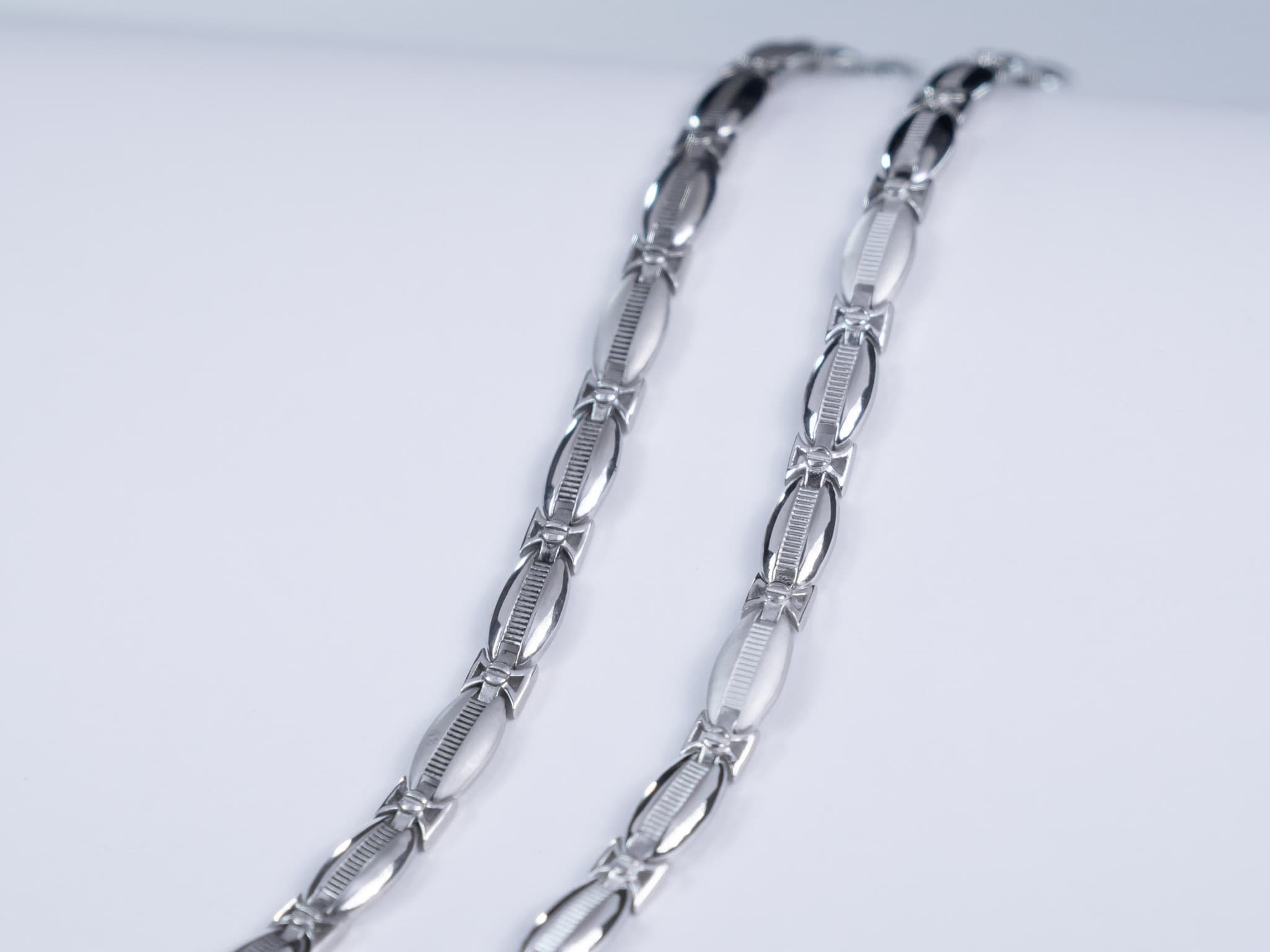 Bracelets jewellery
